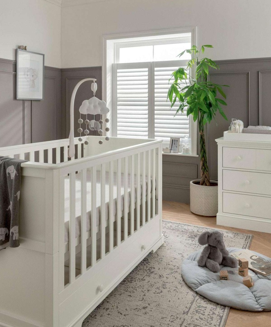 Furniture Collections * | Oxford 2 Piece Nursery Furniture Set With Cotbed And Dresser Pure White Exquisite Gifts